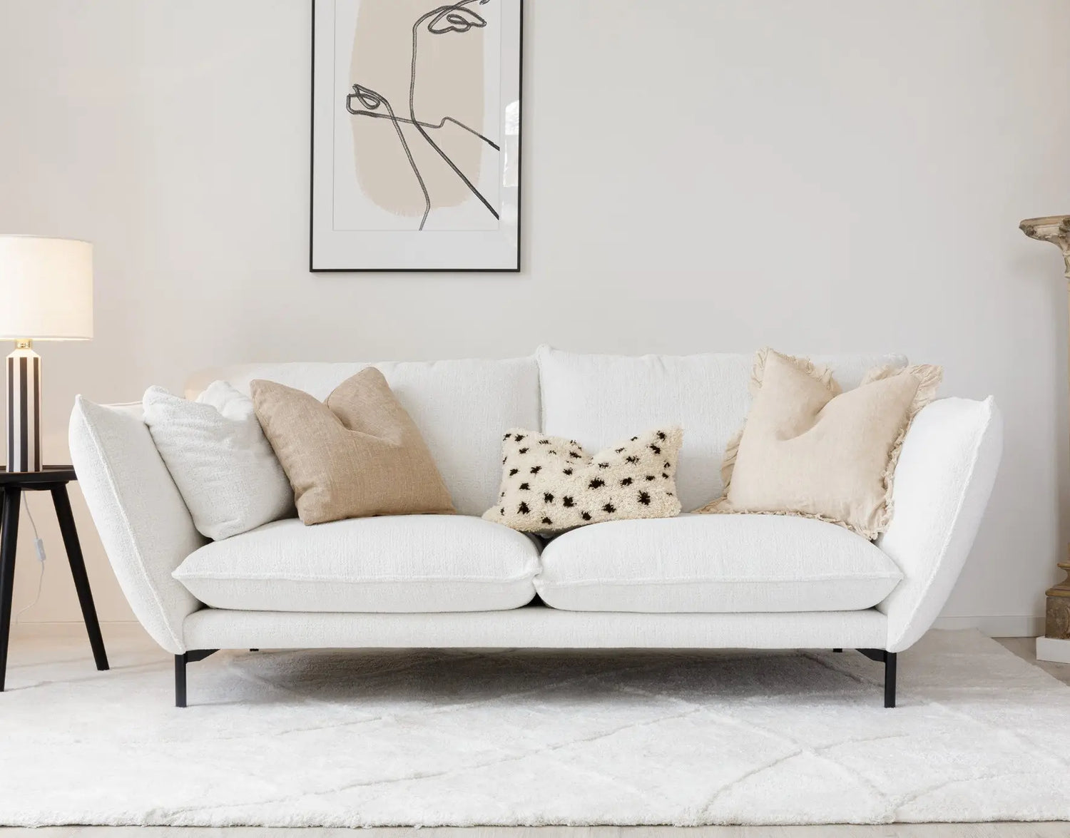 albury-house-interiors-hugo-customisable-sofa-in-partnership-with-the-sofa-design-studio
