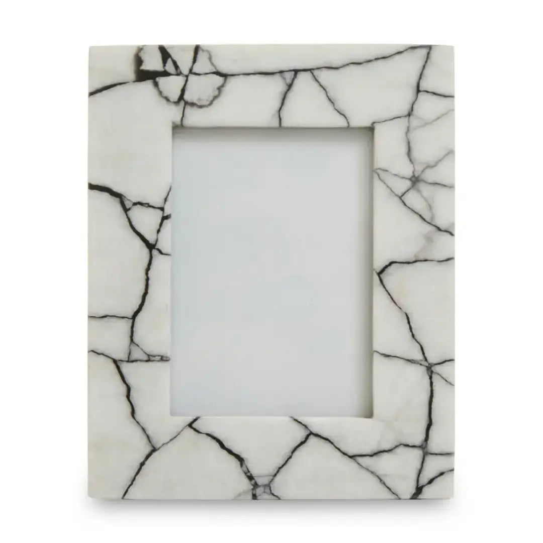 black-and-white-solid-natural-marble-photo-frames-5x7-at-albury-house-interiors