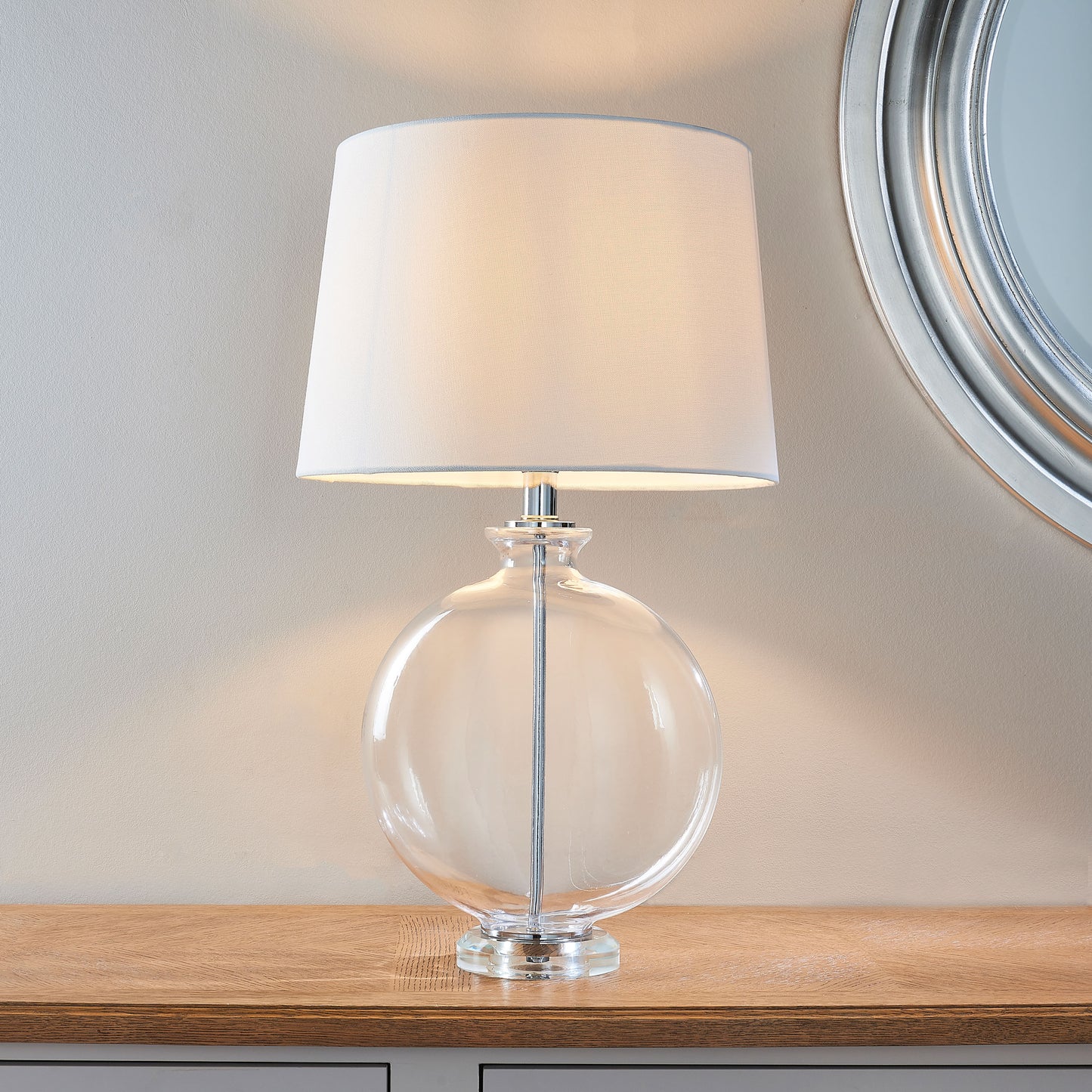 Gabrie Glass Lamp