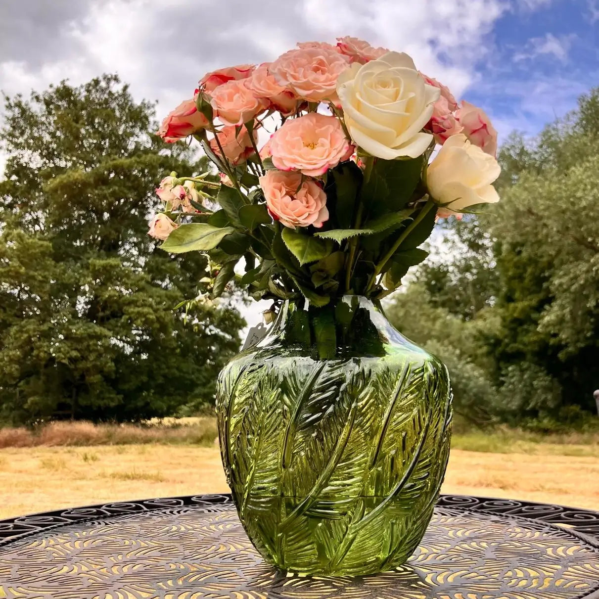 kew-green-glass-fern-botanical-vase-with-fresh-pink-and-white-roses-at-albury-house-interiors