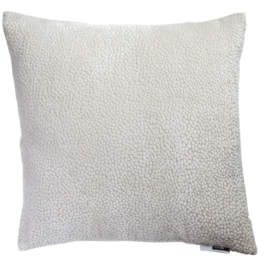 Sevine Cushion Cream