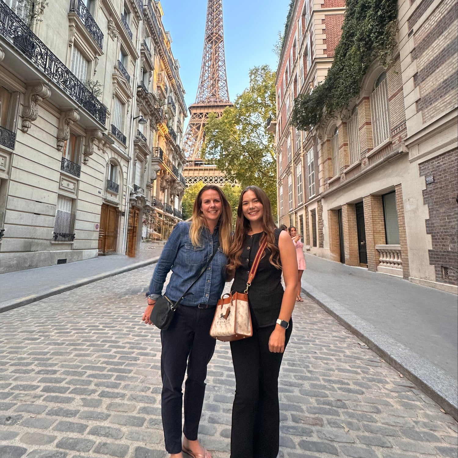 albury-house-interiors-women-infront-of--the-eiffel-tower-in-paris-france-visting-the-maison-and-objet-trade-interiors-show