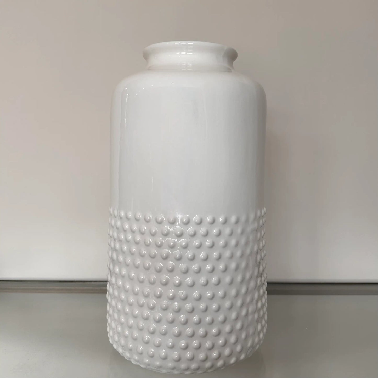 albury-house-interiors-white-ceramic-dimple-vase-front-angle