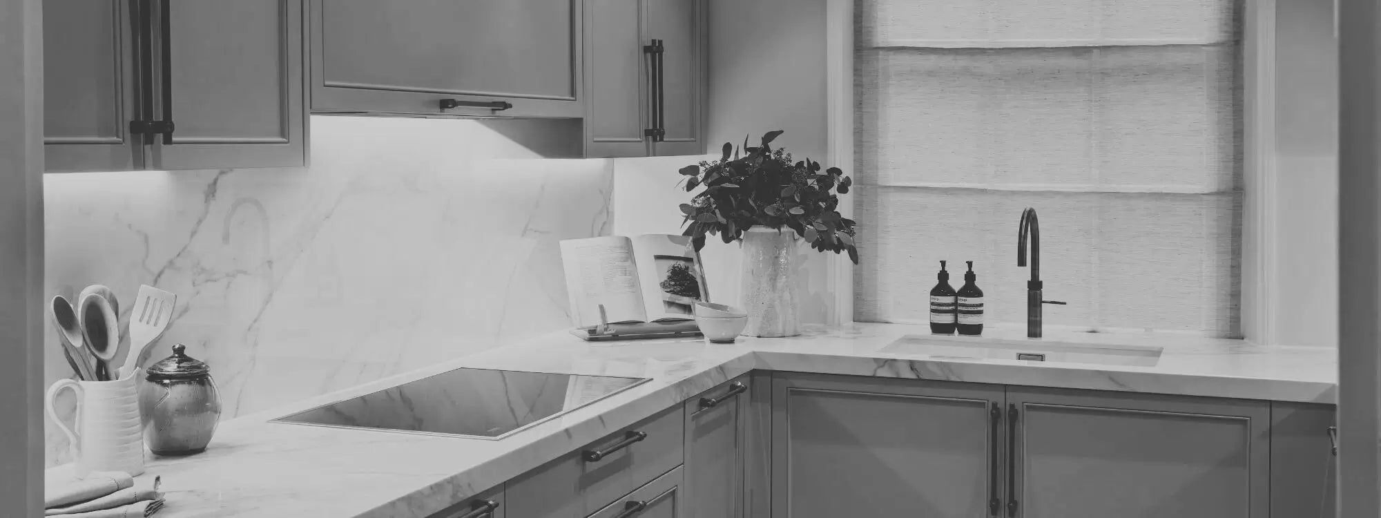 chirdal-green-bespoke-kitchen-albury-house-interiors