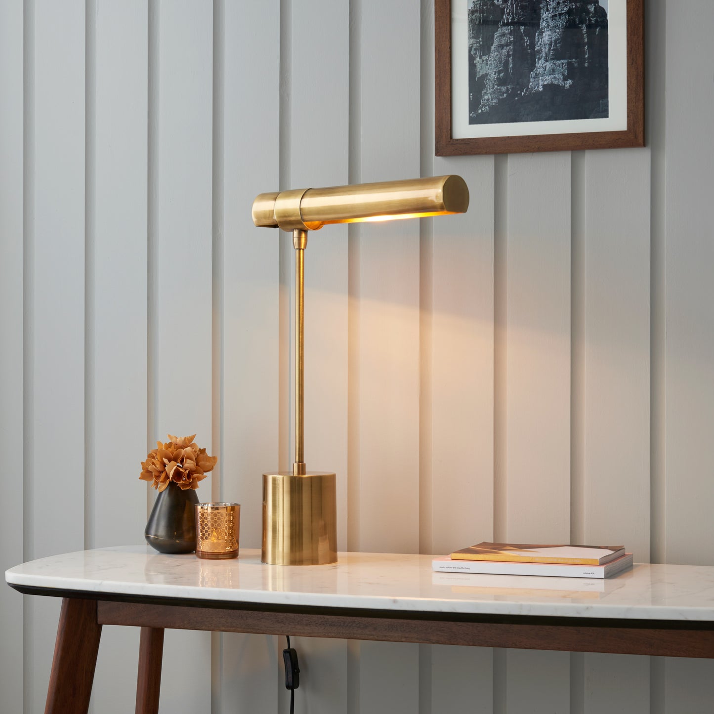 Hachi Table Lamp