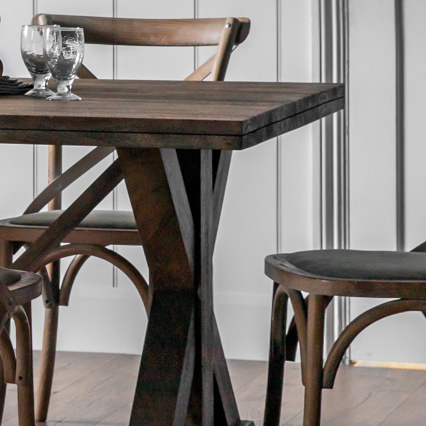 Hayfield Dining Table