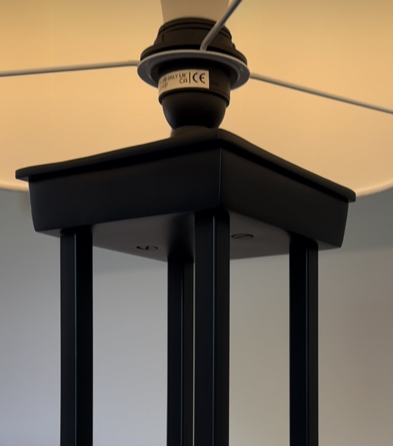 Column Lamp Base Black