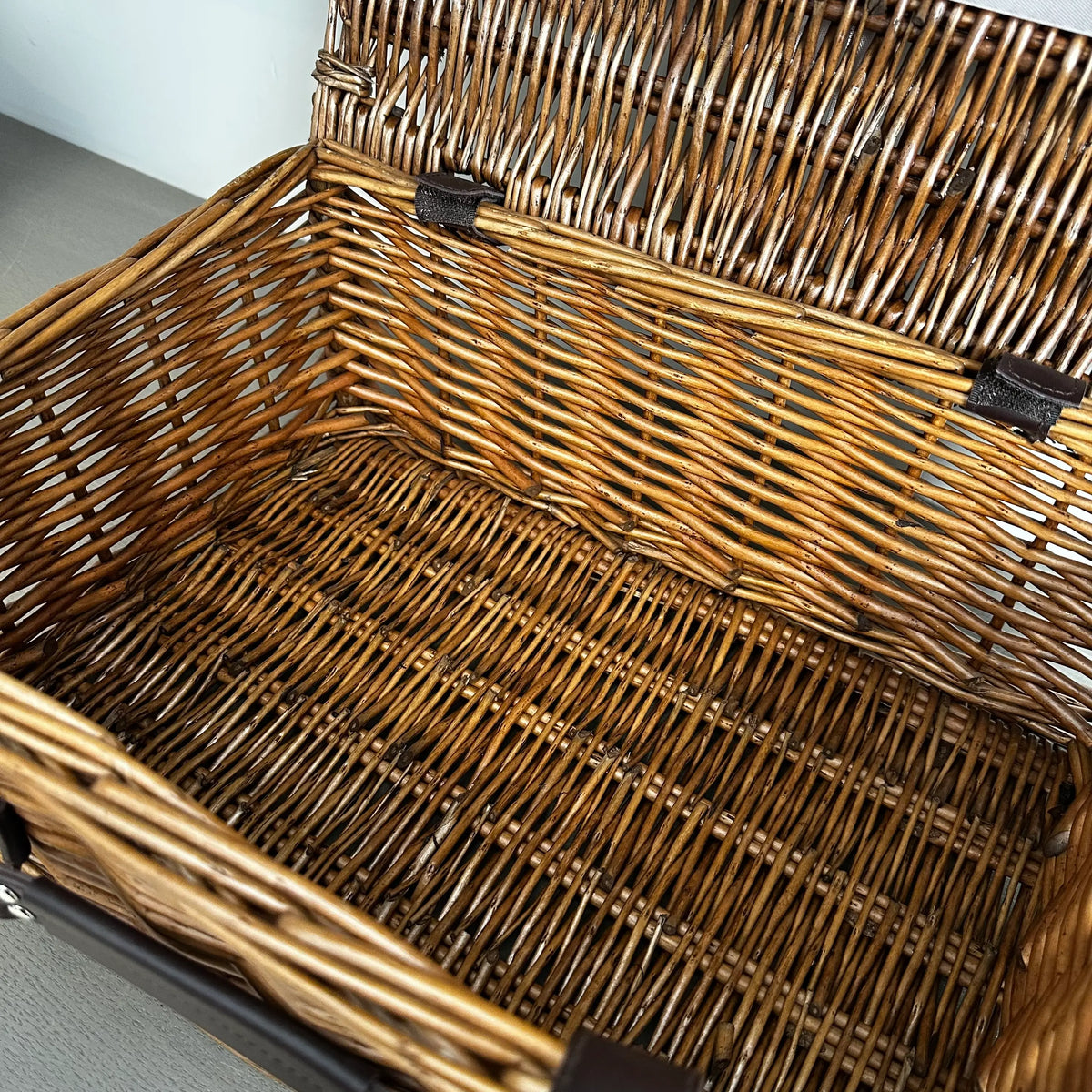 Hamper Basket