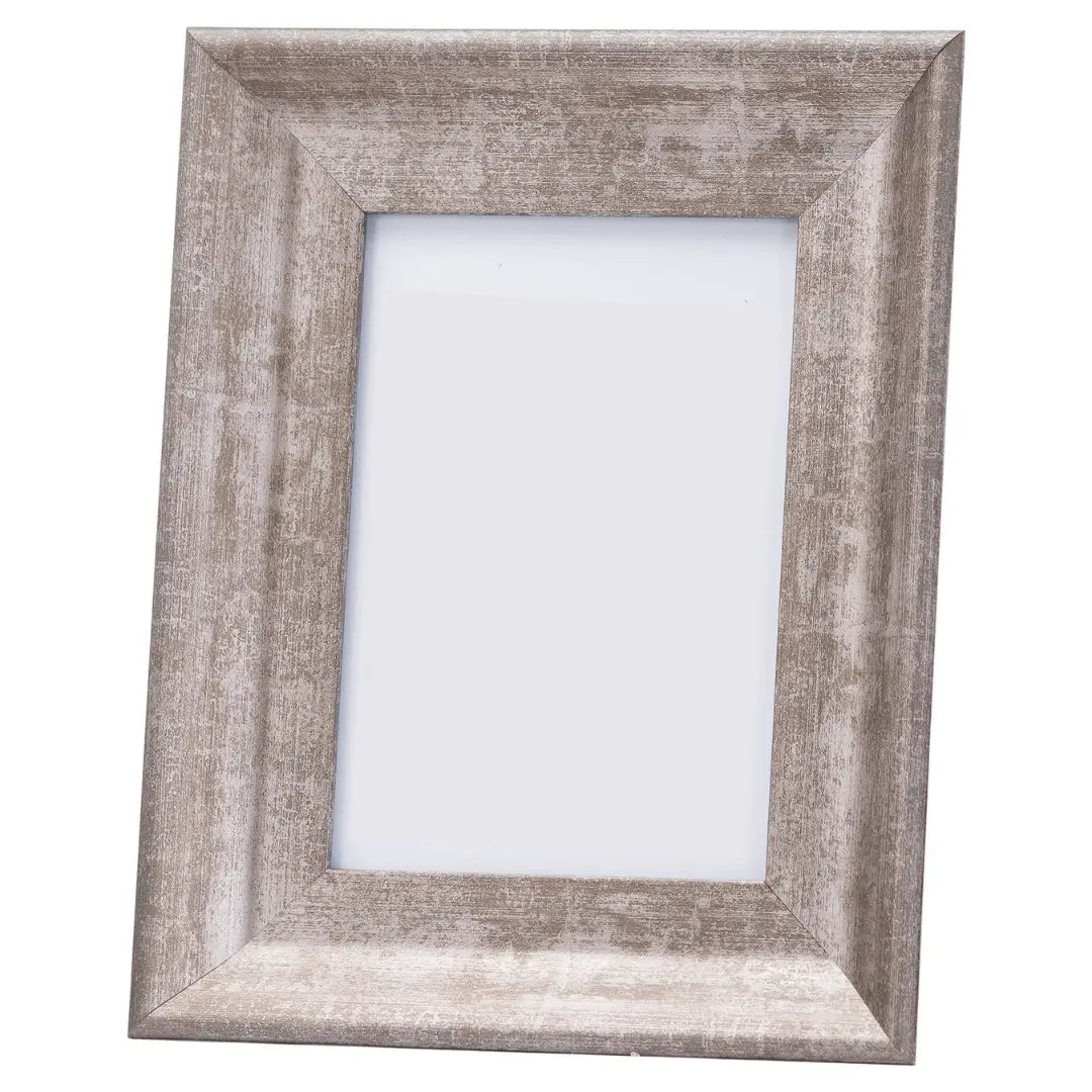 Madrid dark silver wooden photo frame in size 5x7, available to purchase at Albury House Interiors.
